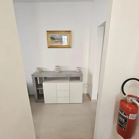 Apartman La Casa Dei Limoni *